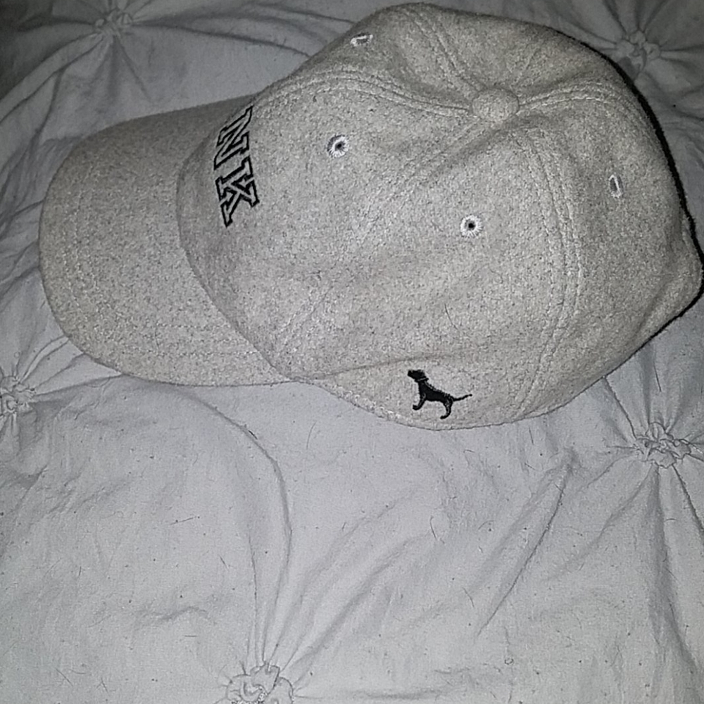 Pink baseball cap - Picture 2 of 4